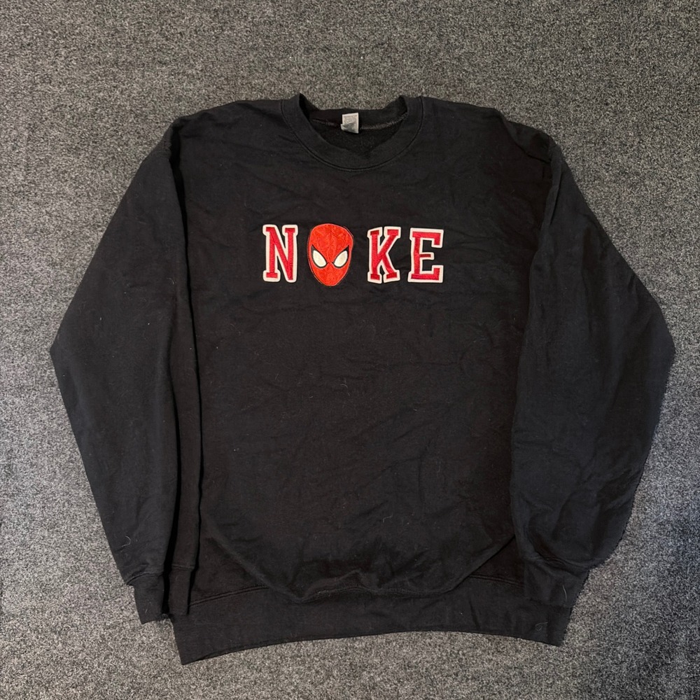 Gildan Mens Spiderman Noke Embroidered Graphic Crewneck Sweatshirt Black Large